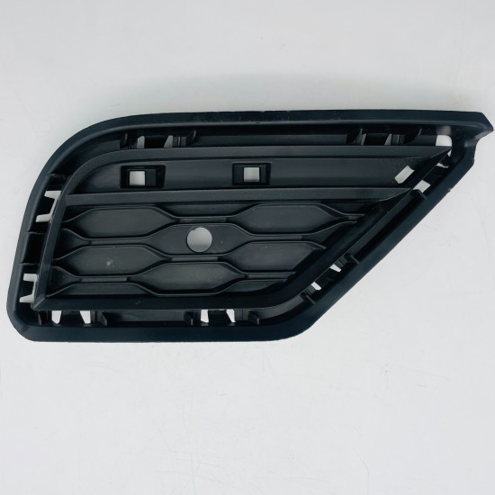 VW T Roc Grill Rear Bumper Left Passenger Side 2g0807245c | 2017-2022 [za149]