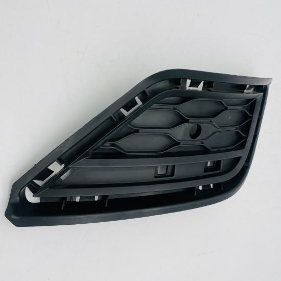VW T Roc Grill Rear Bumper Left Passenger Side 2g0807245c | 2017-2022 [za149]