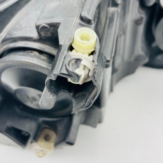 VW Polo Headlight Mk5 Left Side Genuine 6c2941005b | 2014-2018 [l348]