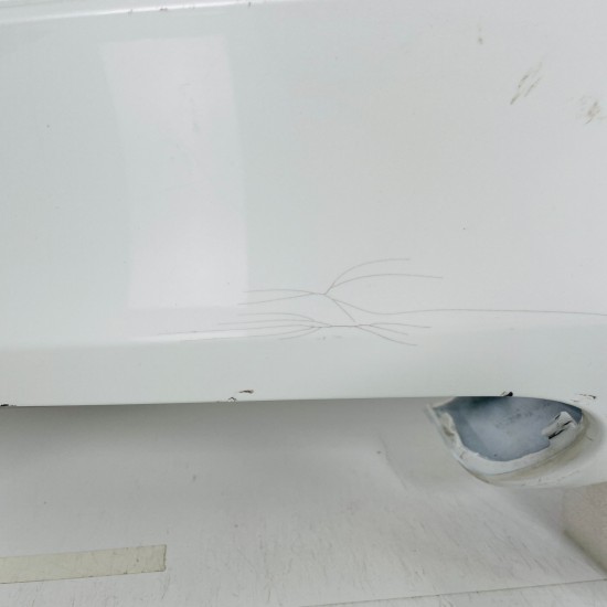 Volvo Xc60 Diffuser Rear Bumper Genuine White Lower Trim Section 2017 - 2022 Volvo Xc60 Diffuser Rear Bumper Genuine White Lower Trim Section 2017 - 2022