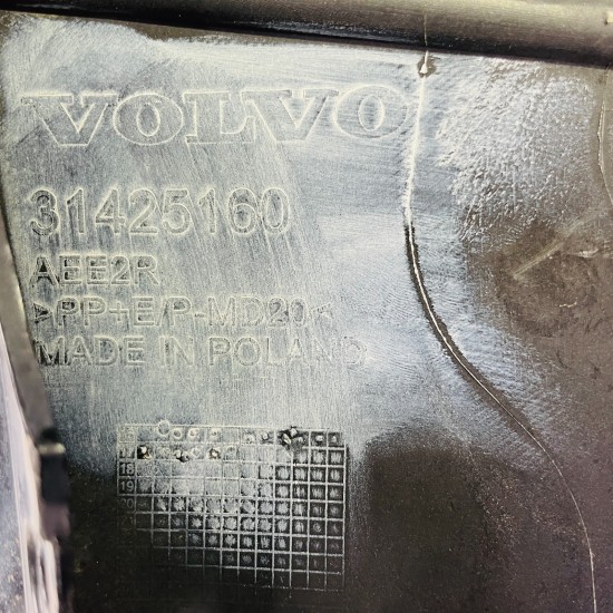 Volvo Xc60 Front Bumper Mk2 Se Genuine Black 31425160 / 2017 - 2021 [ar43]