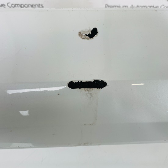 Volvo Xc60 Diffuser Rear Bumper Genuine White Lower Trim Section 2017 - 2022