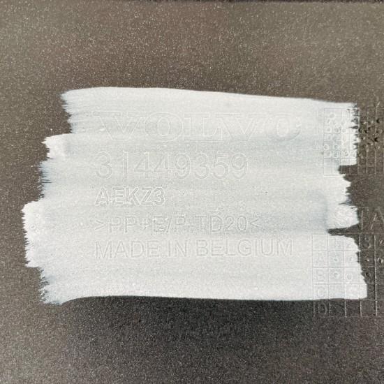 Volvo Xc40 Front Bumper Genuine Grey Recharge Electric 2022 – 2025 [ao129]