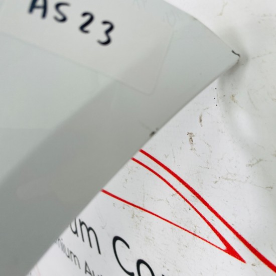 Volvo Xc60 Front Bumper R-design Genuine White 32296893 | 2017 - 2021 [as23]