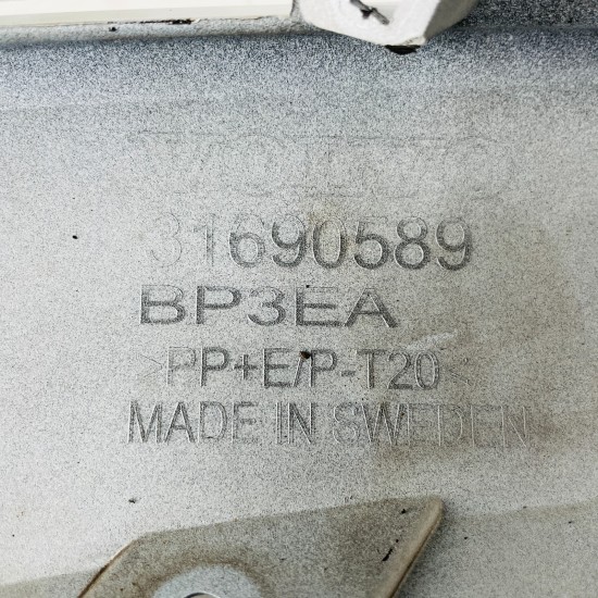 Volvo V60 S60 Front Bumper Genuine White 31690589 | 2018 - 2021 [ar115]