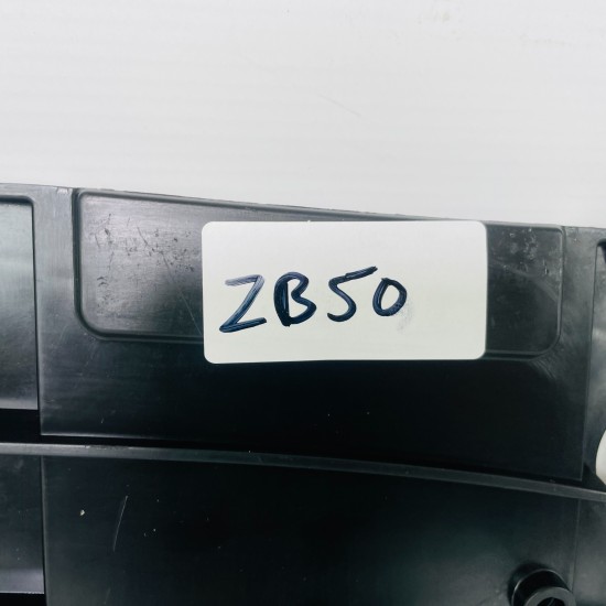 Volvo V40 Front Bumper Undertray Genuine 31455220 | 2012 – 2019 [zb50]