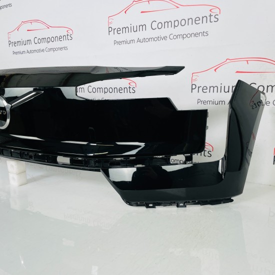 Volvo Xc40 Front Bumper Performance Plus Genuine Black 31345658 | 2024–2026