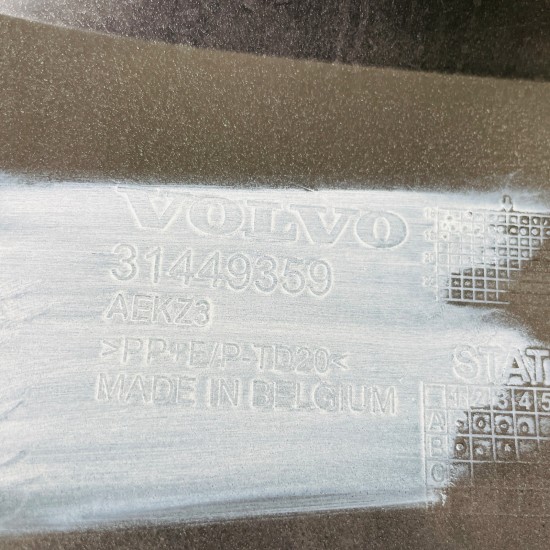 Volvo Xc40 Front Bumper Mk2 Genuine Grey 31449359 | 2017-2022 [Bc6]